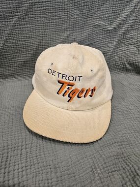 Detroit Tigers MLB Metro Detroit Ford Dealers Corduroy Snapback Script Cap Hat